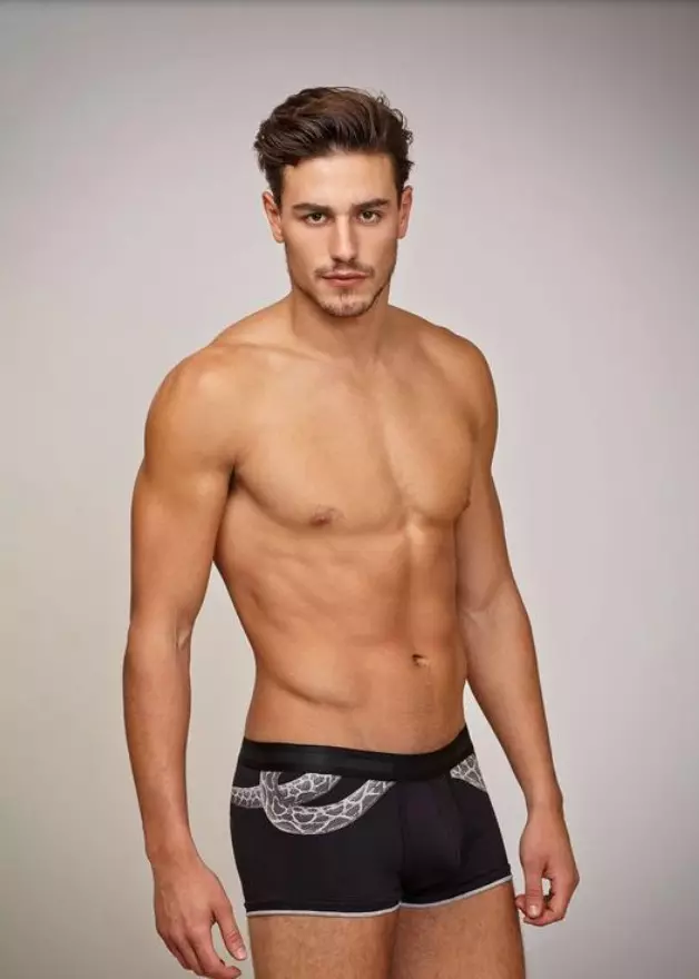 Mariano Ontañón para sa Roberto Cavalli Underwear