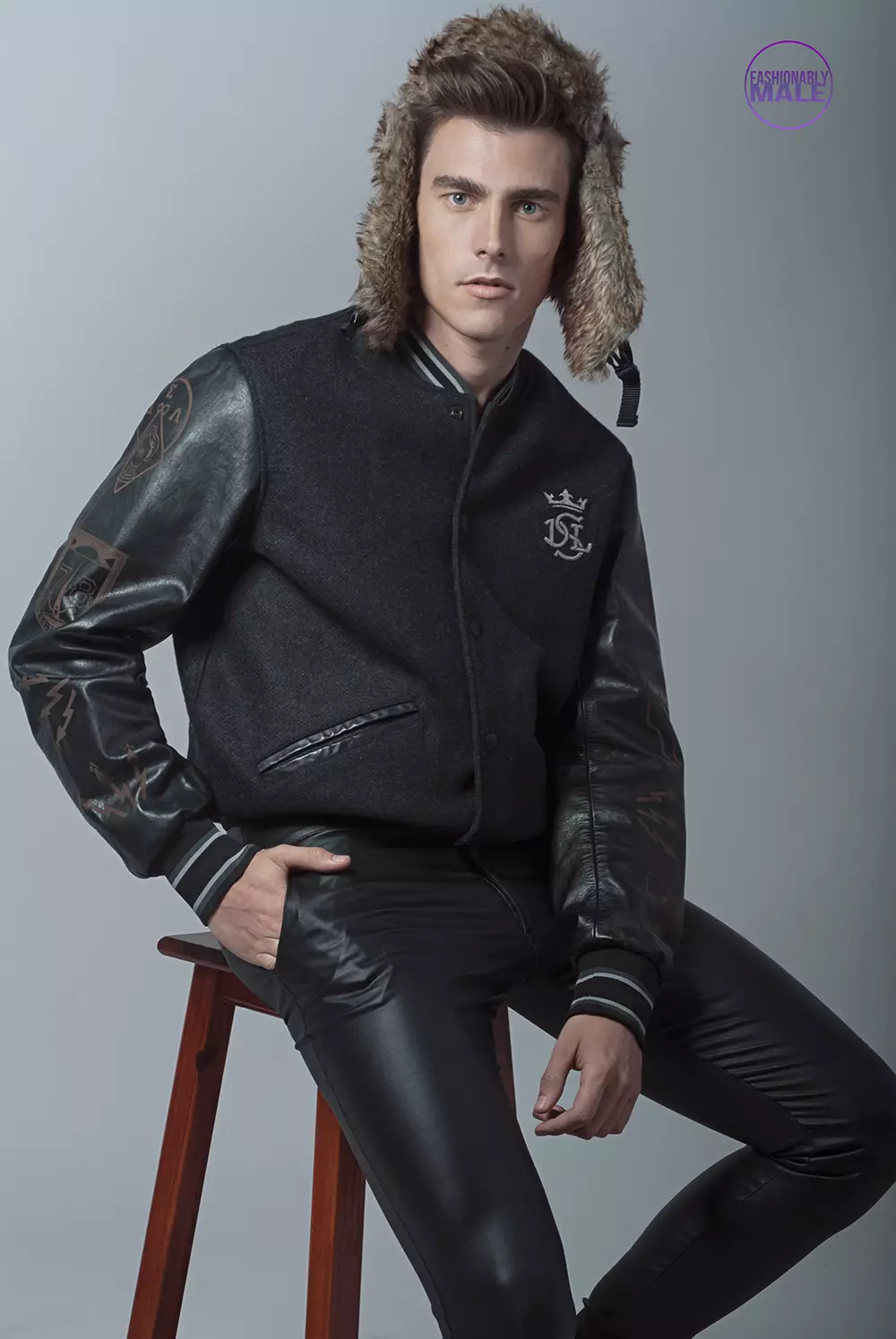 Tomas dening Jo Herrera kanggo Fashionably Male12