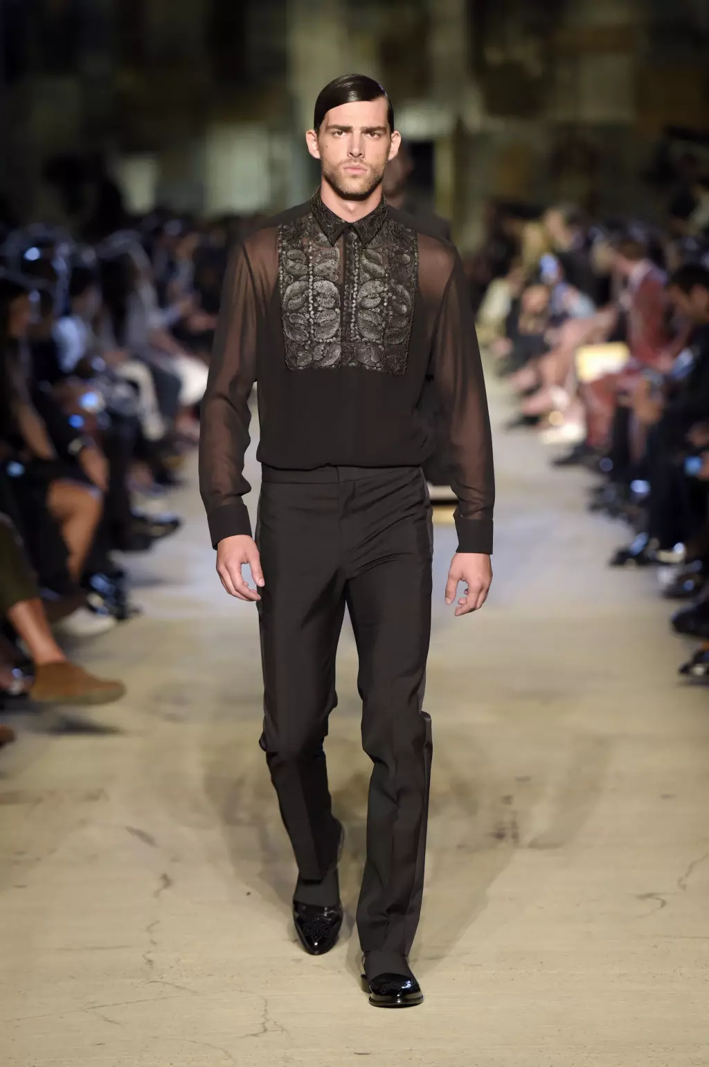 Givenchy RTW 2016 წლის გაზაფხული