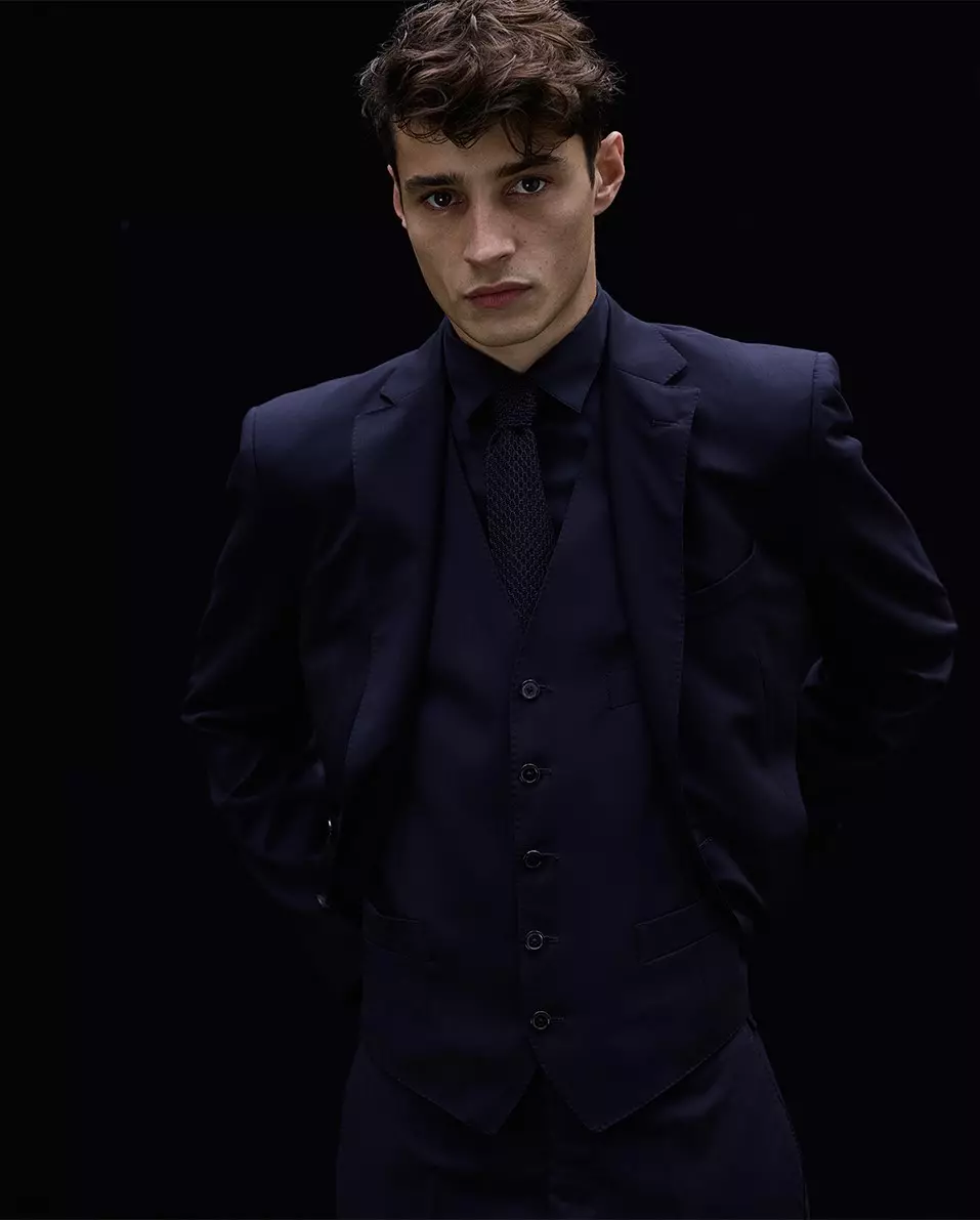 Adrien Sahores untuk Massimo Dutti November 2017 1