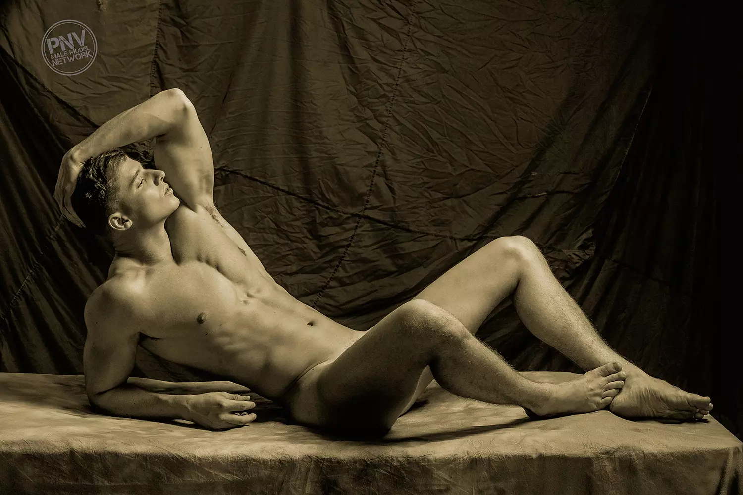 Ryan MacGregor por David Vance para PnV Network