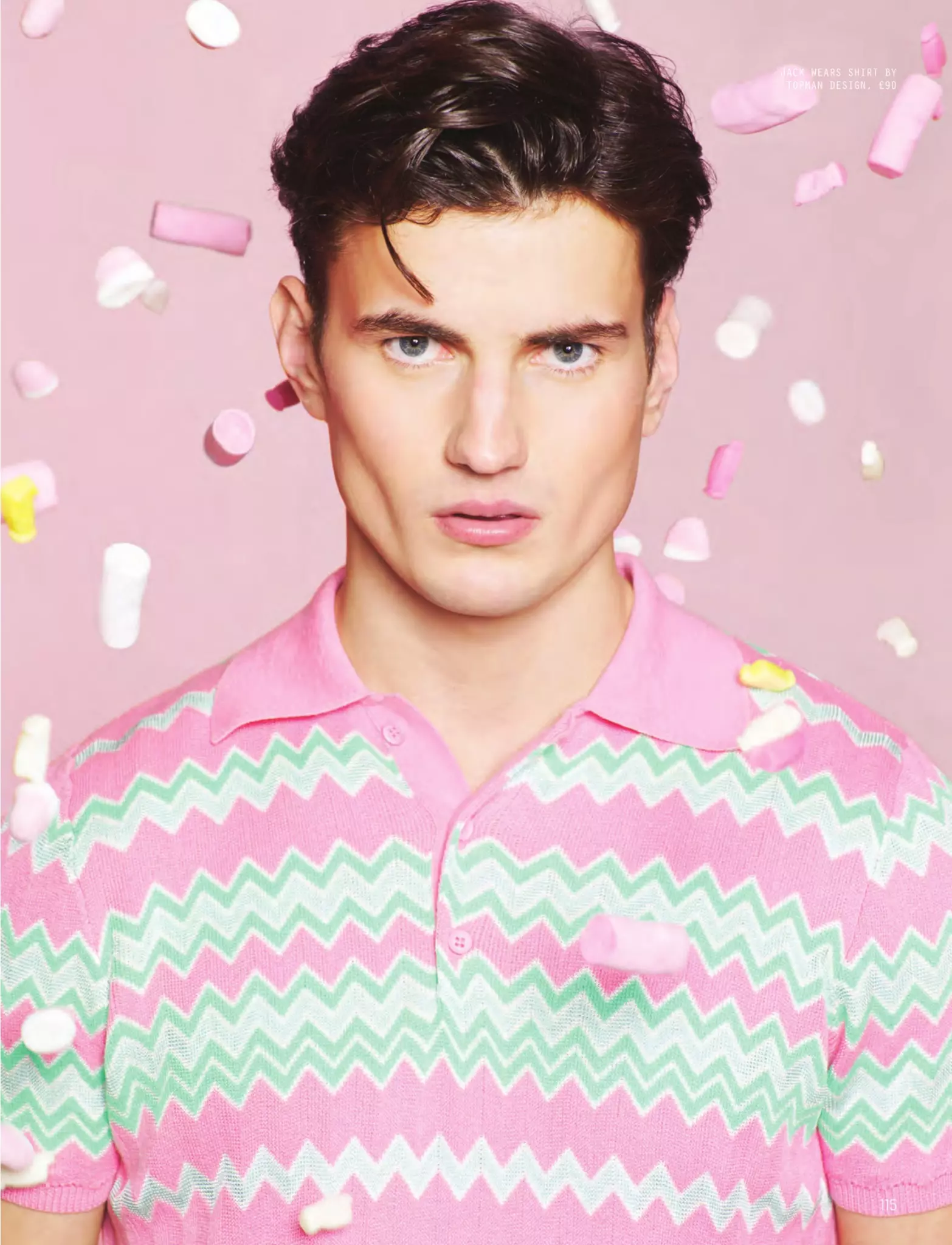 On Wednesdays Wear Wear Pink for Attitude – februar 2015 av fotograf Dimitris Theocharis, Mote av Joseph Kocharian, Grooming av Nibras Models: Jack Holland hos PRM, Jevan Williams hos Select.