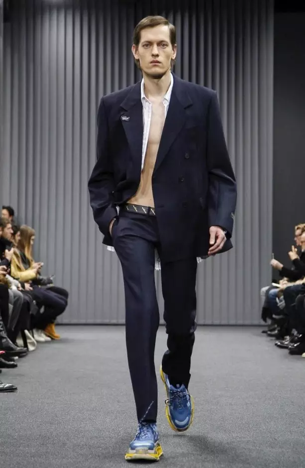 balenciaga-homme-automne-hiver-2017-paris24