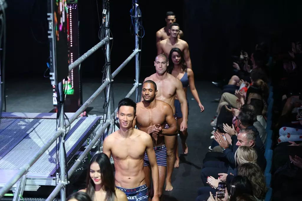 Sehen Sie Athleten, die Jockey Underwear auf der Zealand Fashion Week 2019 modellieren 31952_2