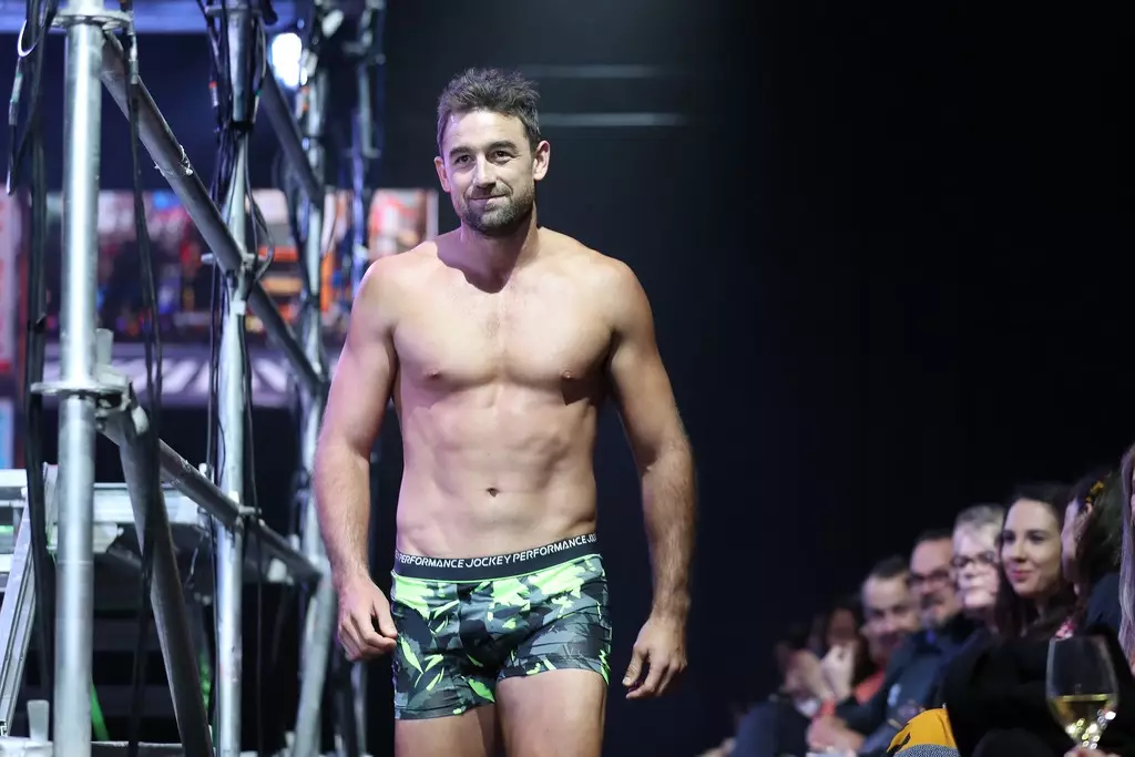 Deleng Atlet modeling Jockey Underwear ing Zealand Fashion Week 2019 31952_3