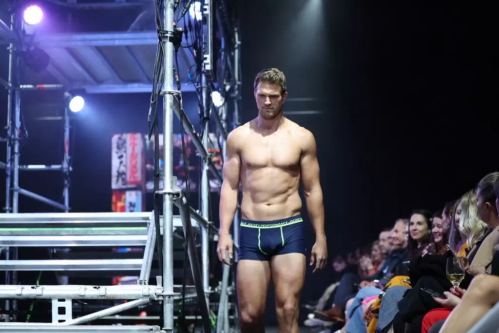 Hụ ndị na-eme egwuregwu na-eṅomi Jockey Underwear na izu Ejiji nke Zealand 2019 31952_5