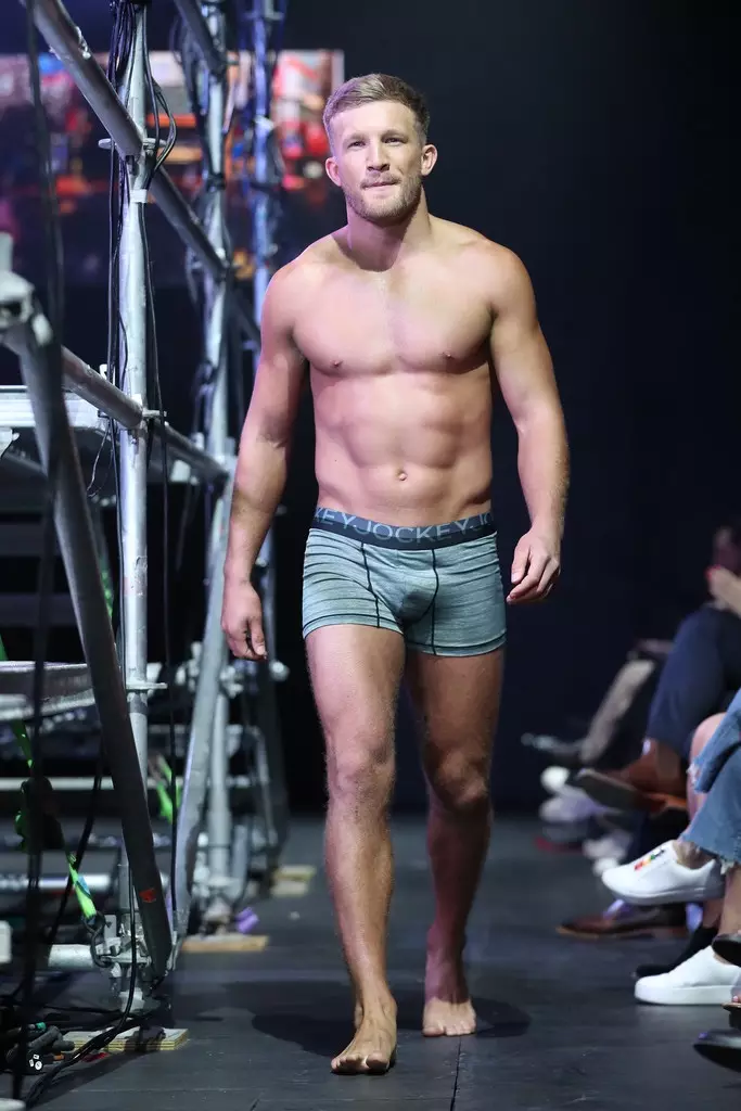 Gweler Athletwyr yn modelu Jockey Underwear yn Wythnos Ffasiwn Seland 2019 31952_8