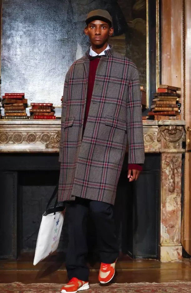 valentino-menswear-otòn-ivè-2017-paris17