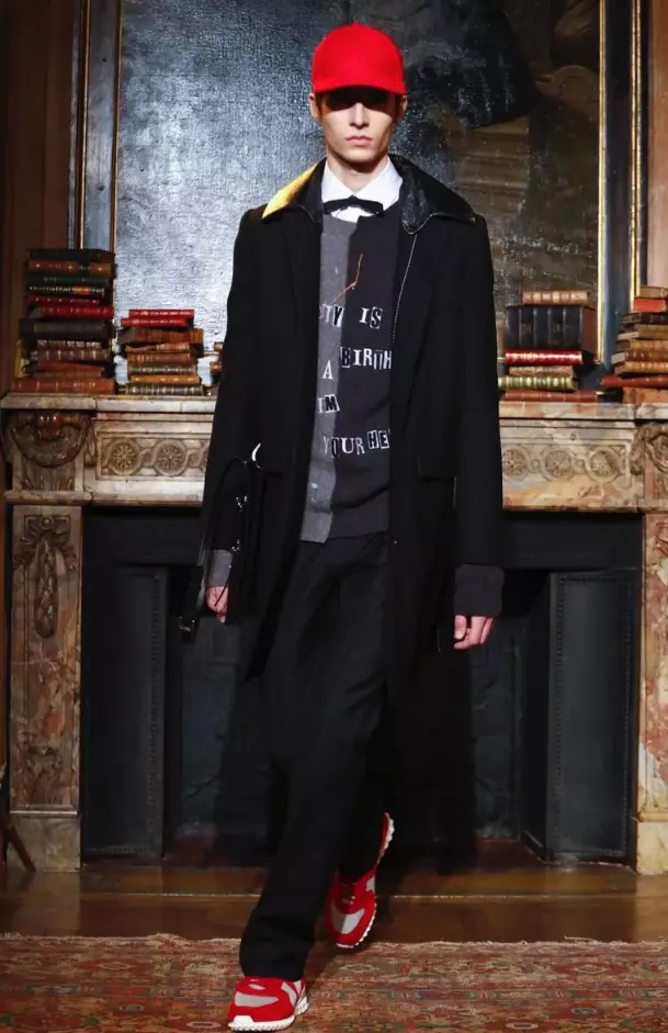 valentino-menswear-otòn-ivè-2017-paris5