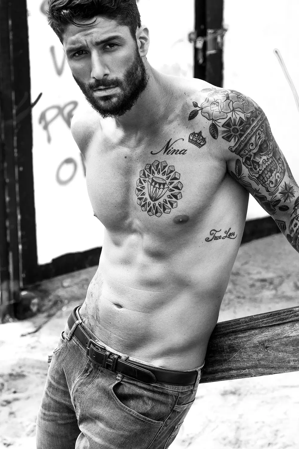 Thiago Perri ៦