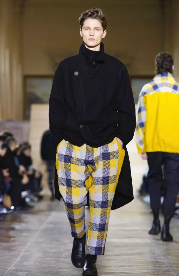 Issey Miyake Sonbahar/Kış 2017 Paris 32333_15