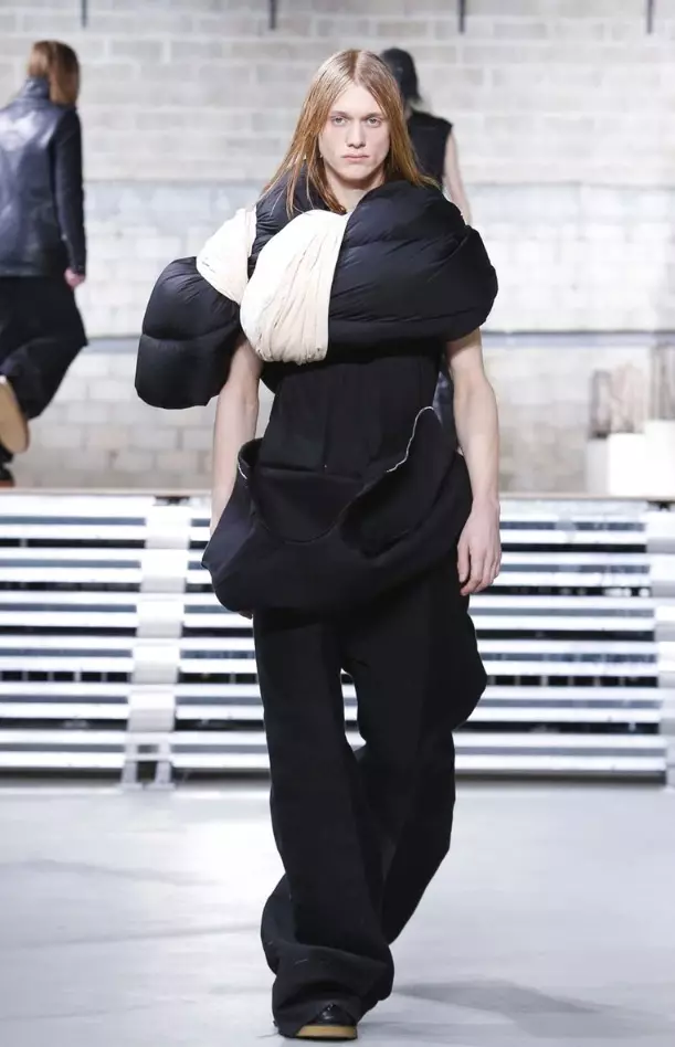 rick-owens-pakaian pria-musim gugur-musim dingin-2017-paris19