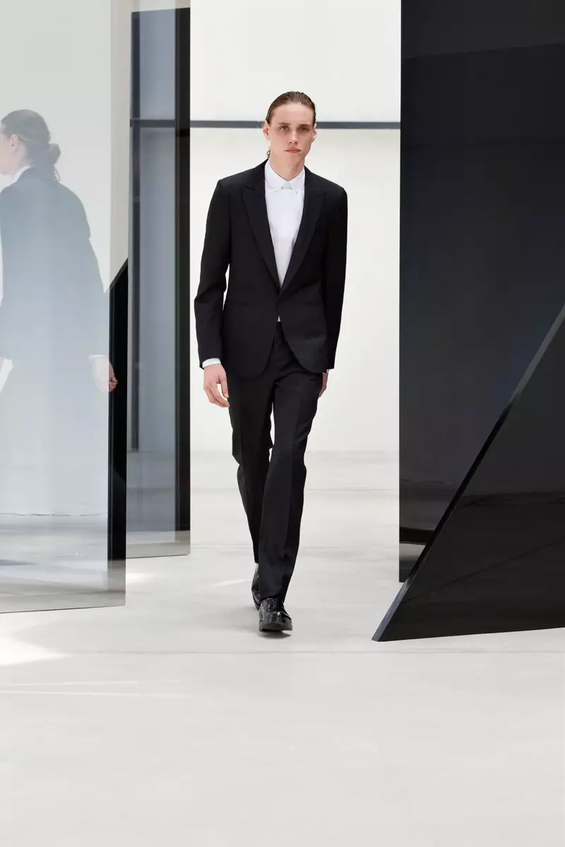 مجموعة Balenciaga ربيع وصيف 2014