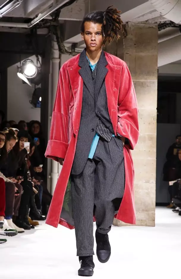 yohji-yamamoto-miesvaatteet-syksy-talvi-2017-paris25