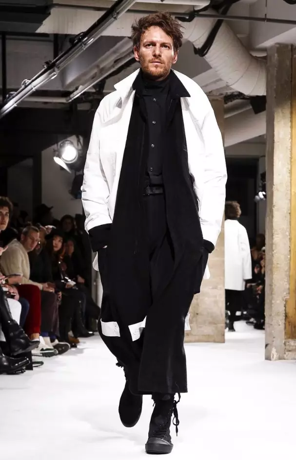 yohji-yamamoto-menswear-herbst-winter-2017-paris35