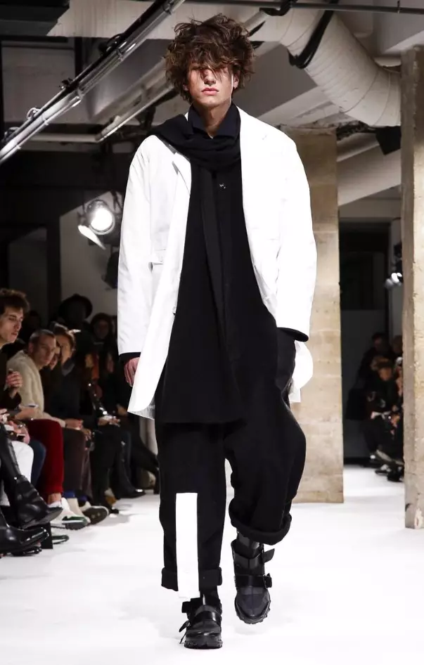 yohji-yamamoto-ανδρικά ρούχα-φθινόπωρο-χειμώνας-2017-παρίσι39