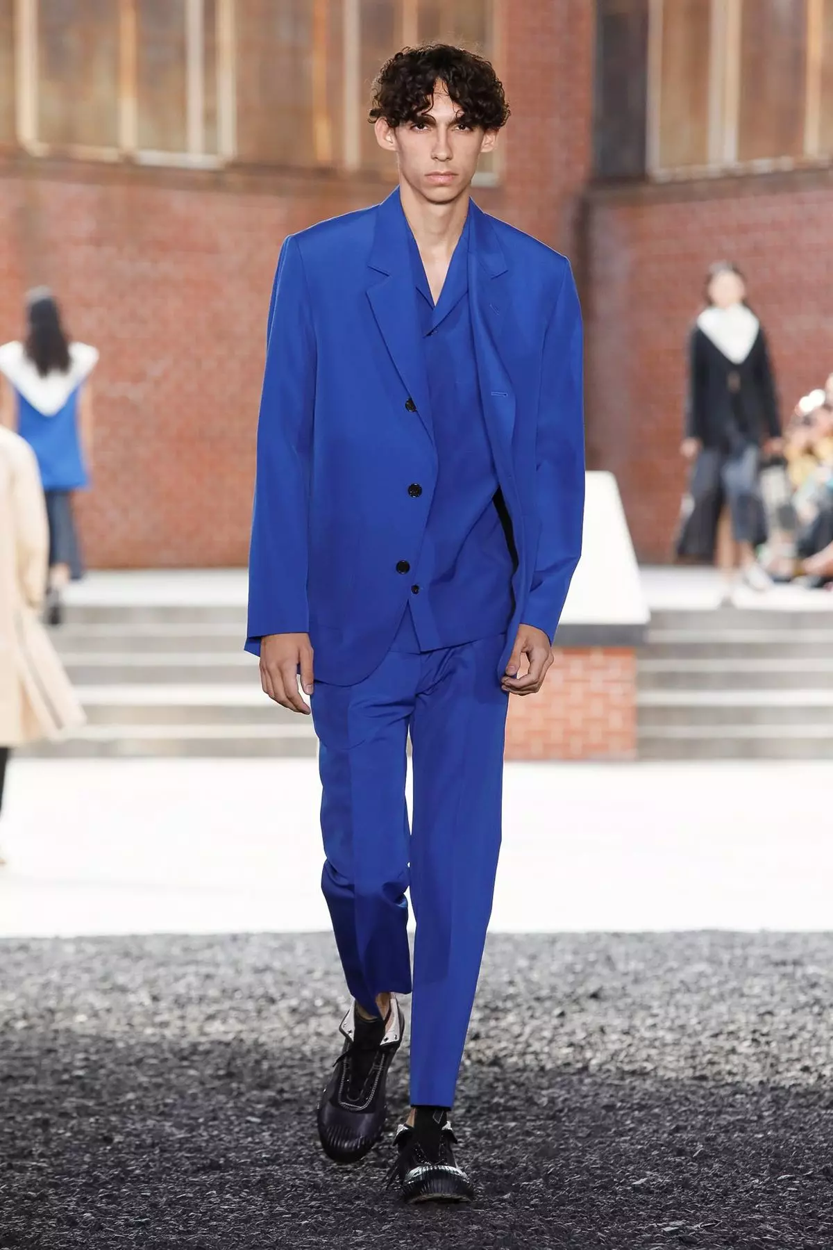 3.1 Phillip Lim 2020 New York වසන්ත ගිම්හානය ඇඳීමට සූදානම්