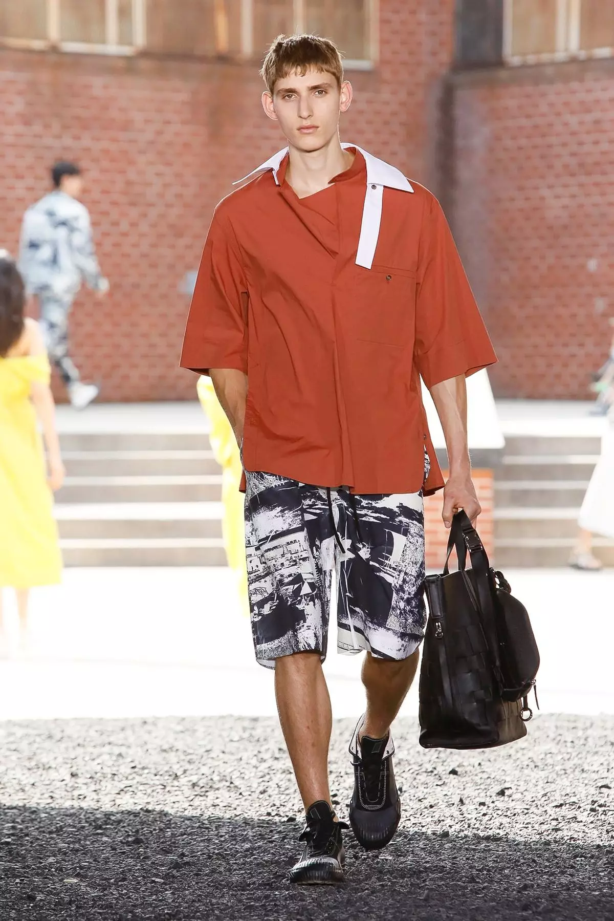 3.1 Phillip Lim 2020 New York වසන්ත ගිම්හානය ඇඳීමට සූදානම්