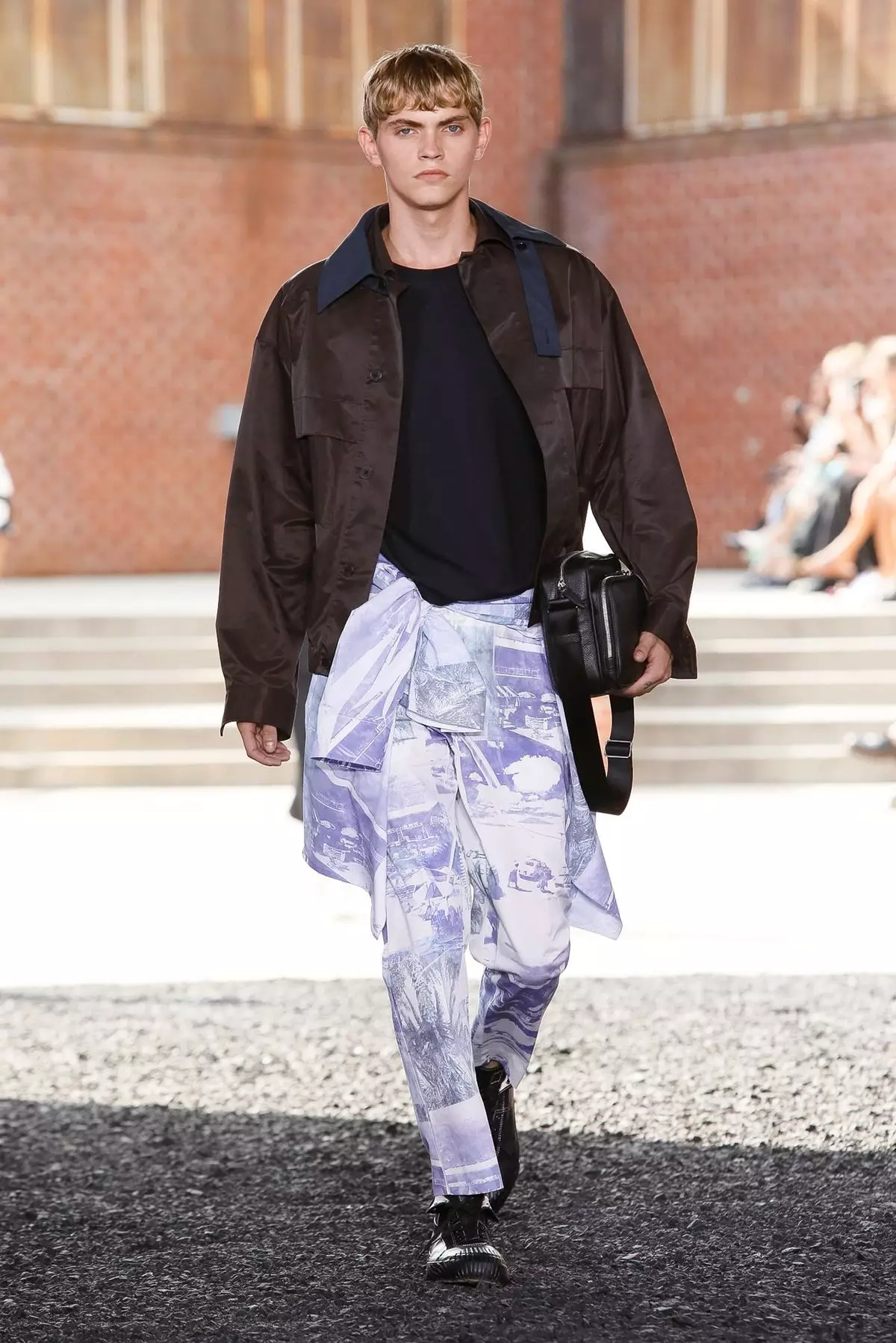 3.1 Handang Isuot ni Phillip Lim ang Tag-init ng Tag-init 2020 New York