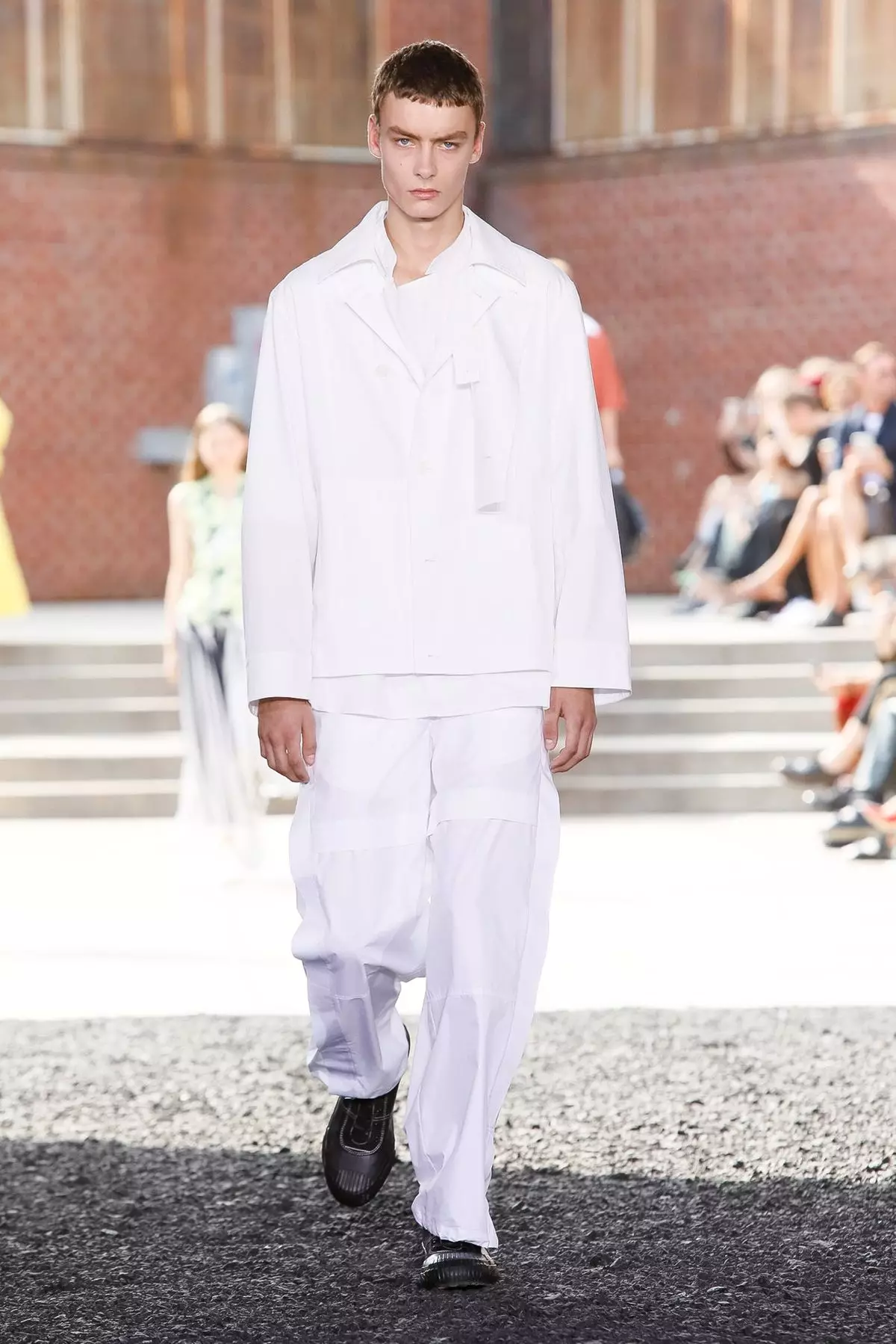 3.1 Handang Isuot ni Phillip Lim ang Tag-init ng Tag-init 2020 New York