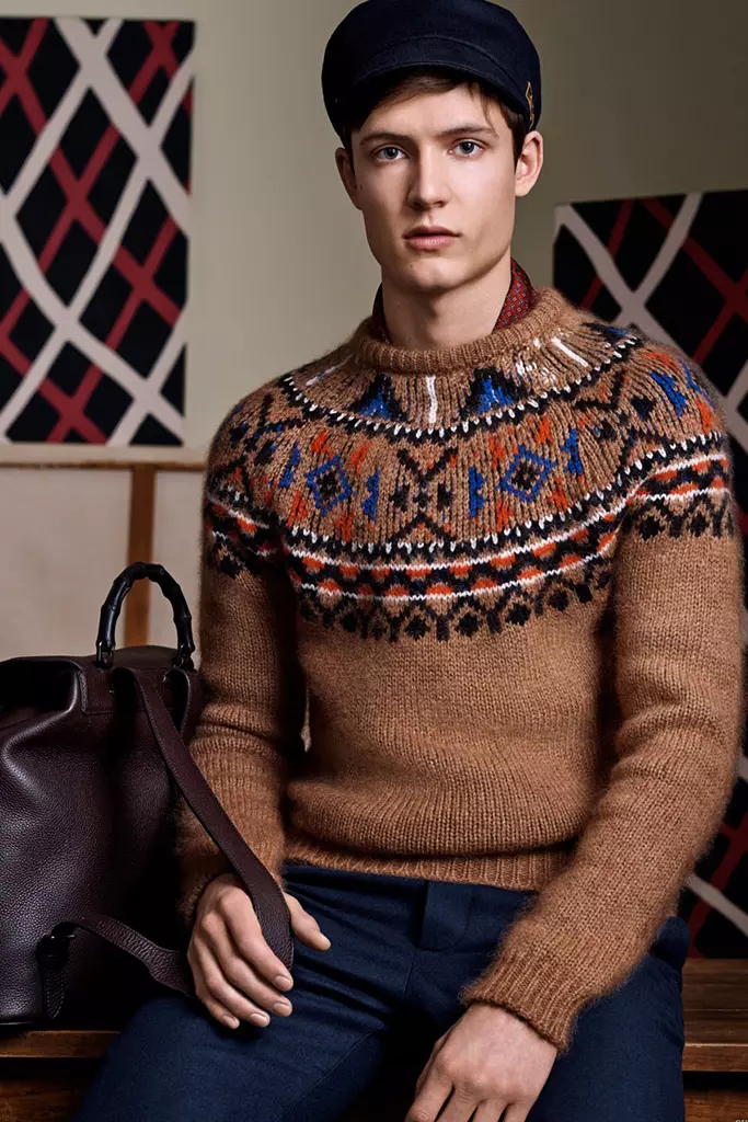 Qhia Gucci Pre-Fall 2015 nrog Tommaso de Benedictis, Florian Luger thiab Chris Overgaar.