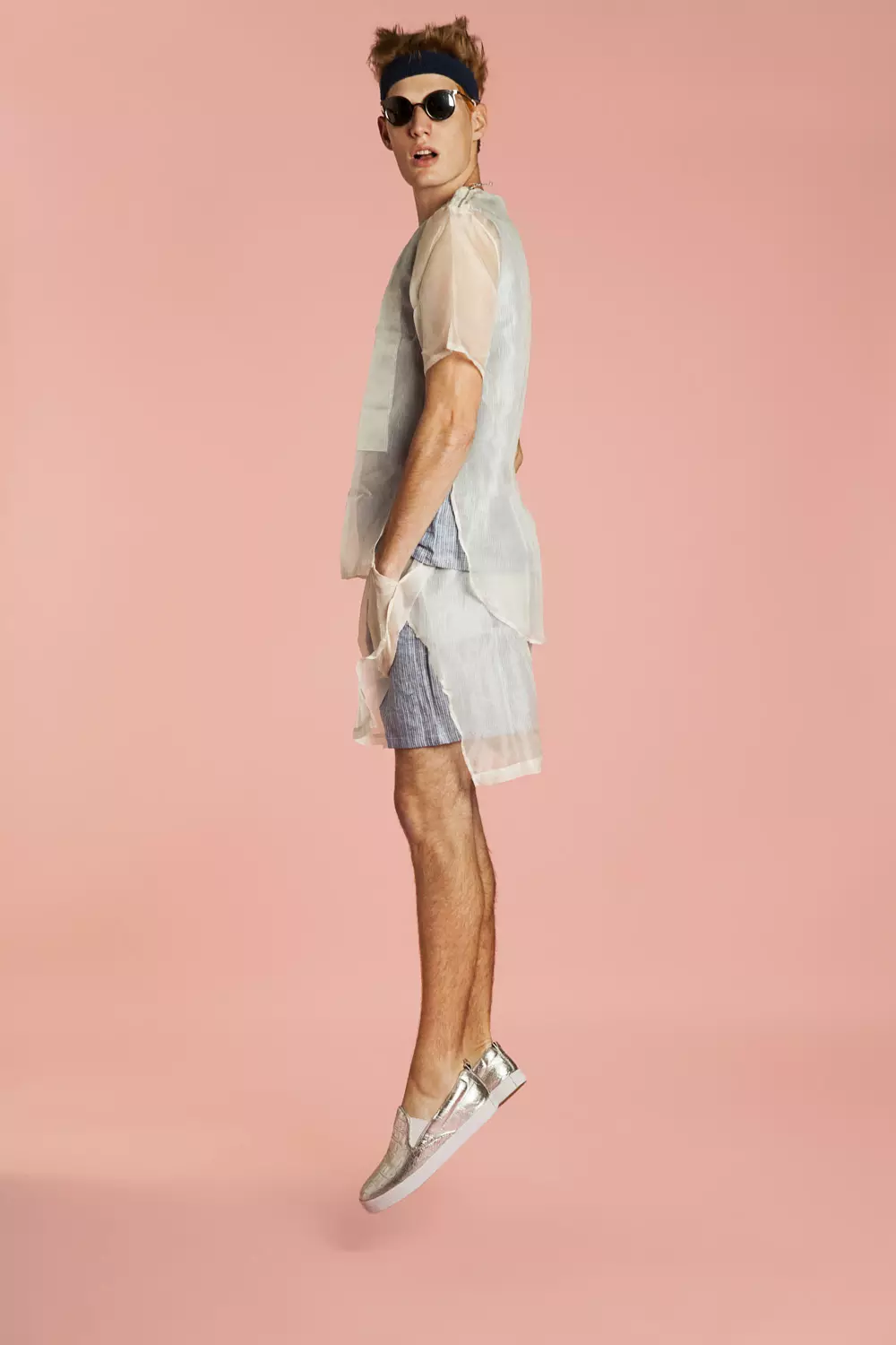 BLEACH PROJECT colección de ropa masculina expuesta Primavera / Verano 2016, titulada