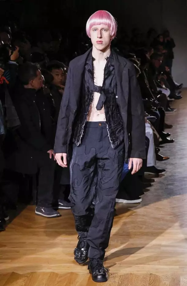 com-des-garcons-homme-plus-menswear-thu-đông-2017-paris27