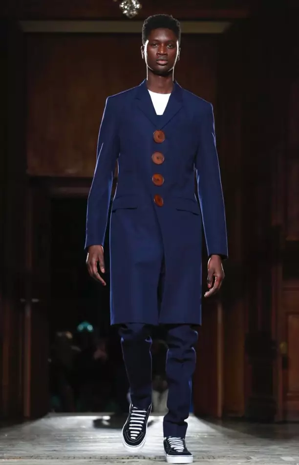 givenchy-menwear-fall-winter-2017-paris35