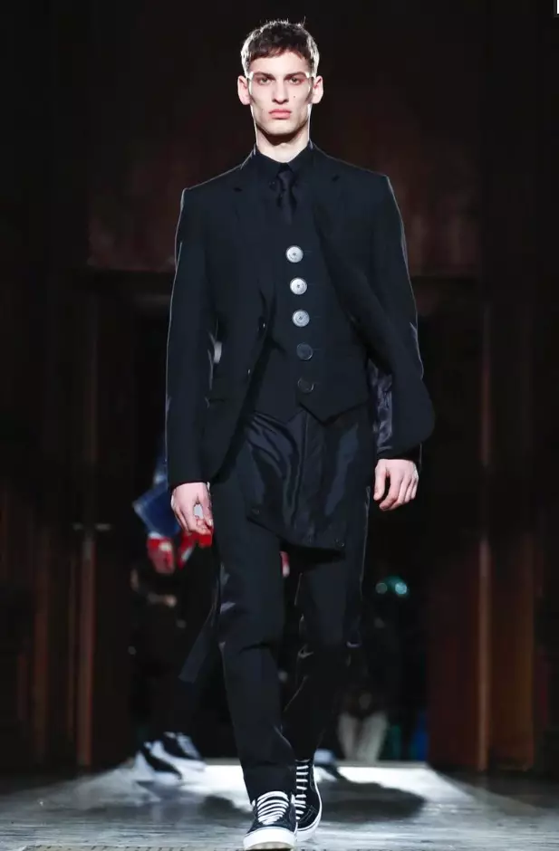 givenchy-menswear-fall-winter-2017-paris56