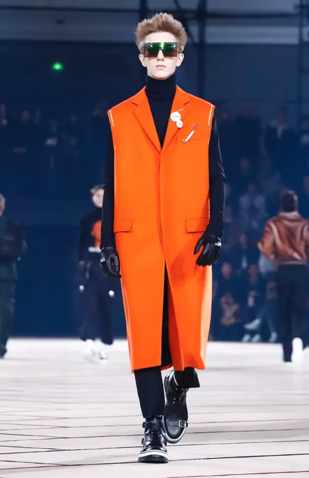 dior-homme-kişi geyimləri-payız-qış-2017-paris32