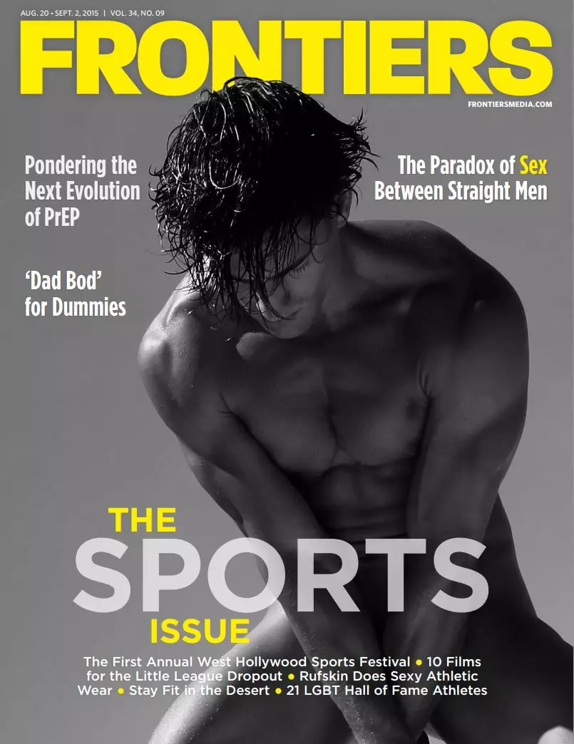 Frontiers Media enthüllte die Ausgabe August/September 2015 mit Rufskin an ihrer Seite und Muse Male Model Logan Alan Swiecki-Taylor auf dem Cover. Fotografiert und gestylt von COATS&POUCHES für RUFSKIN STUDIO. @frontiersmedia. Rufskin hat eine besondere Sport-Fashion-Story mit einigen Sneak Peaks in die neue Sports-Linie kreiert.