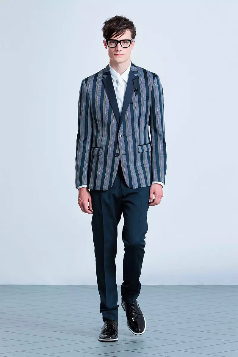 Wiktor-rolf-ss14_20