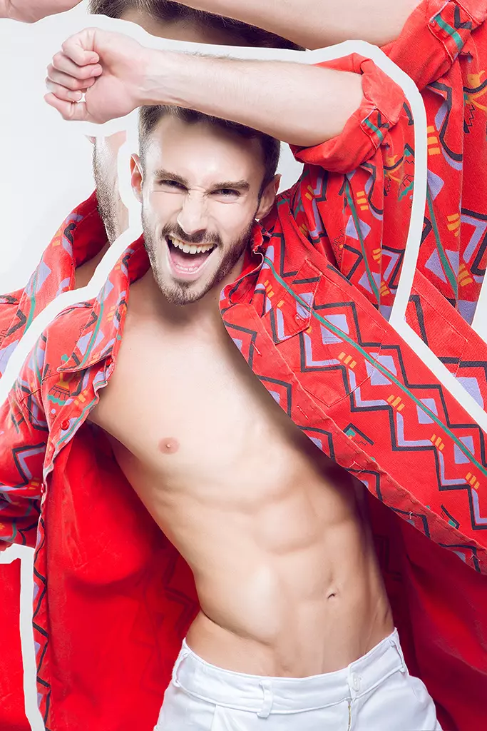 Diego Díaz by Edgardo Arredondo | බැහැරව