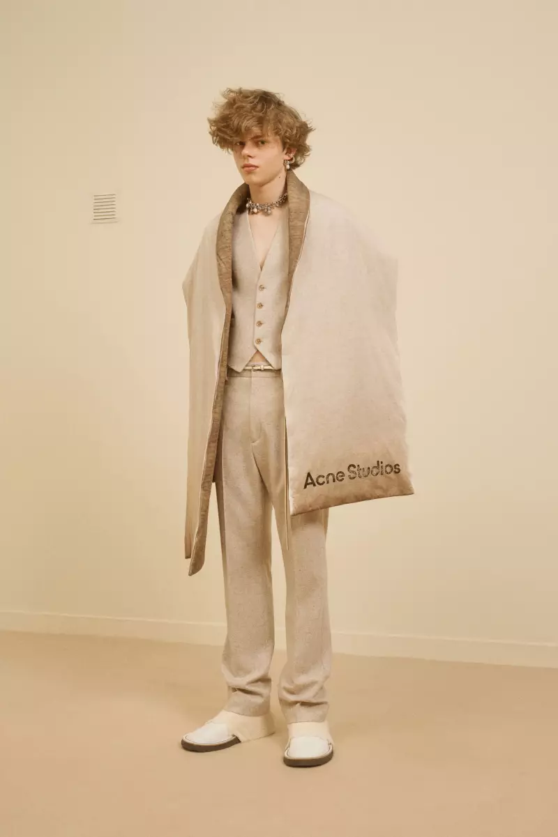 Acne Studios Irġiel Fall 2021 Pariġi 3382_7