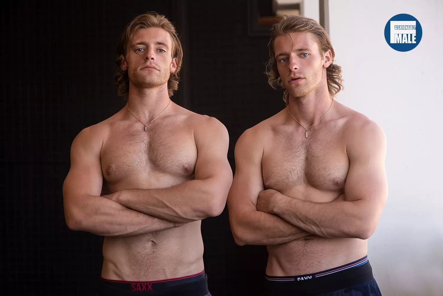 Twins Austin & Alec Proeh-bilder av Walter Tabayoyong for Fashionably Male