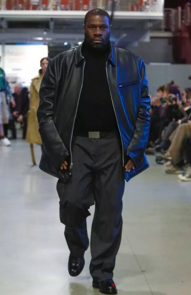 vetements-ready-to-wear-есен-зима-2017-paris11