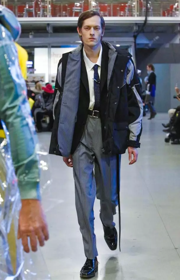 vetements-ready-to-wear-есен-зима-2017-paris17