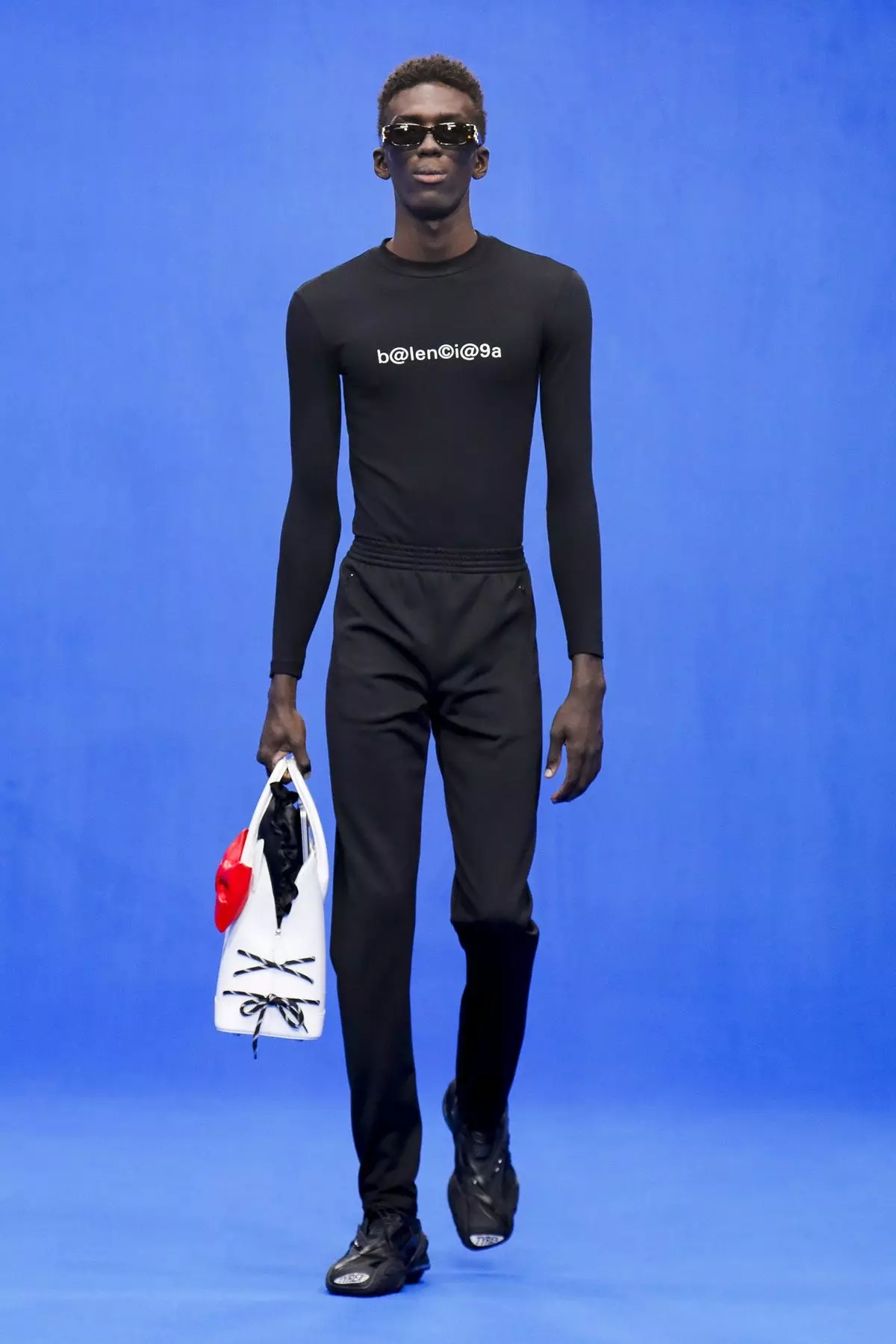 Balenciaga بهار/سمر 2020 پئرس ۾ پائڻ لاءِ تيار 34249_17