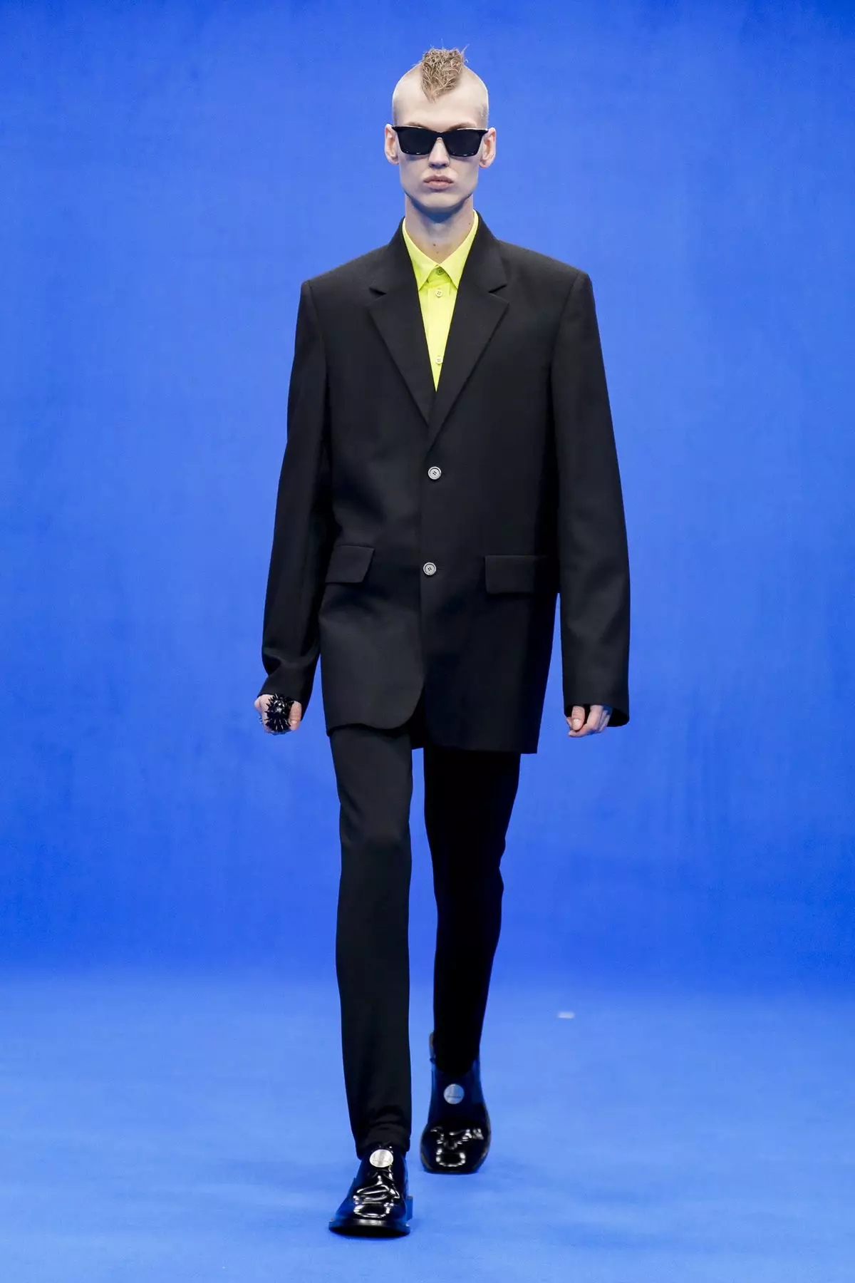 Balenciaga Ready To Wear vår/sommar 2020 Paris 34249_32