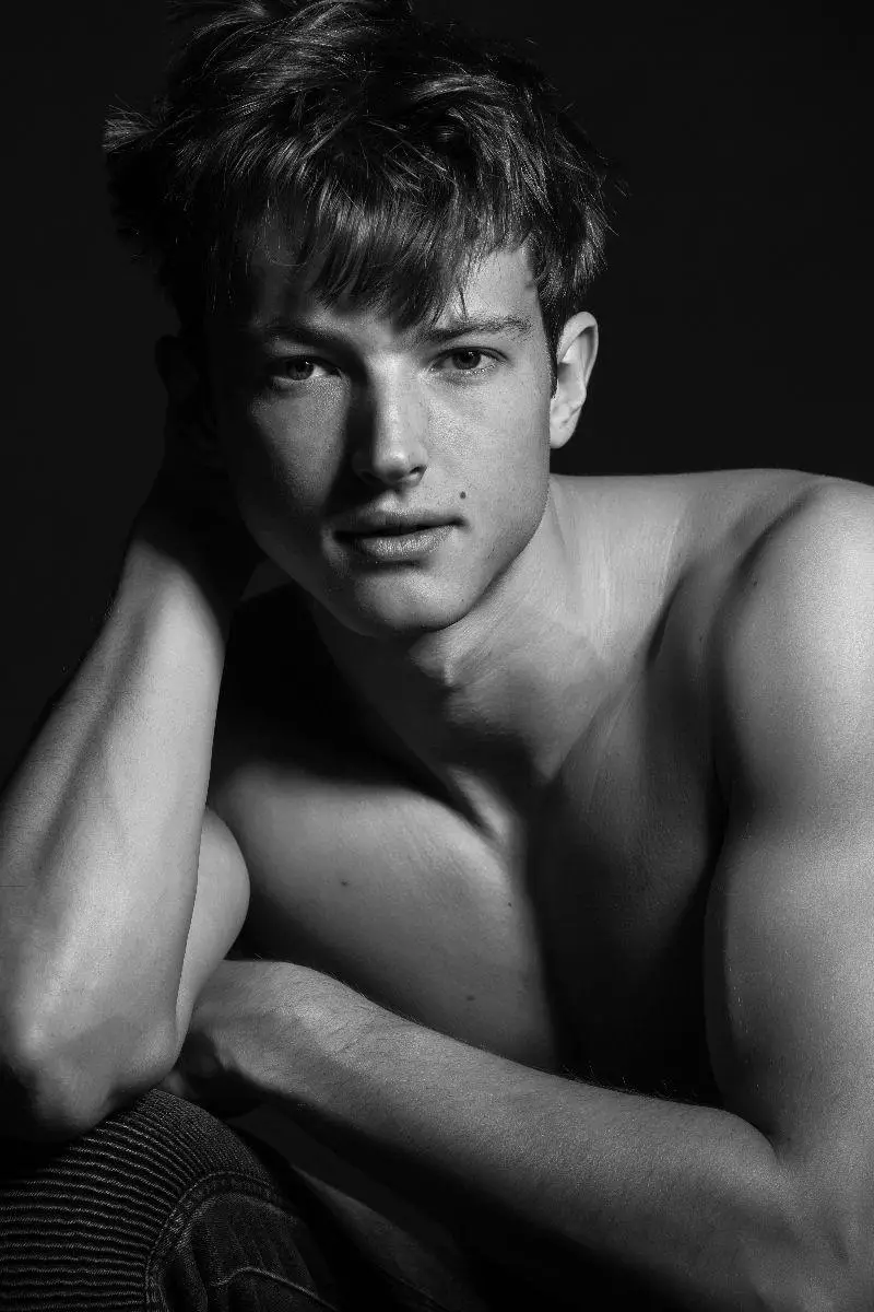 Abel Van Oeveren by Brent Chua4