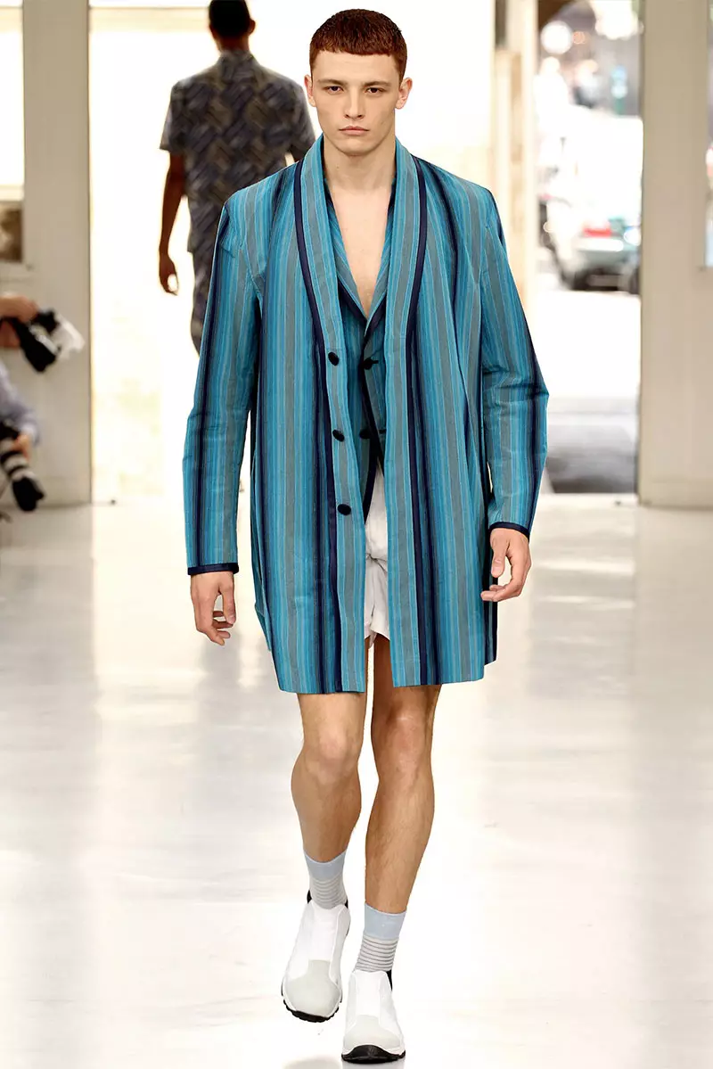 Issey_Miyake_ss14_26