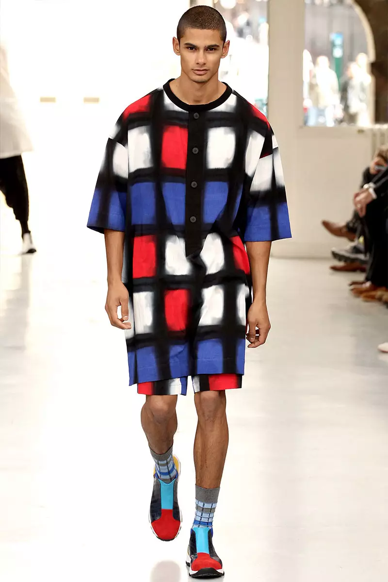 Issey_Miyake_ss14_28 |