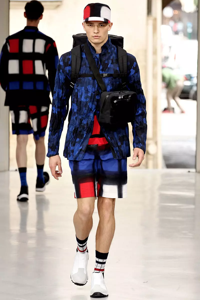 Issey_Miyake_ss14_6 |