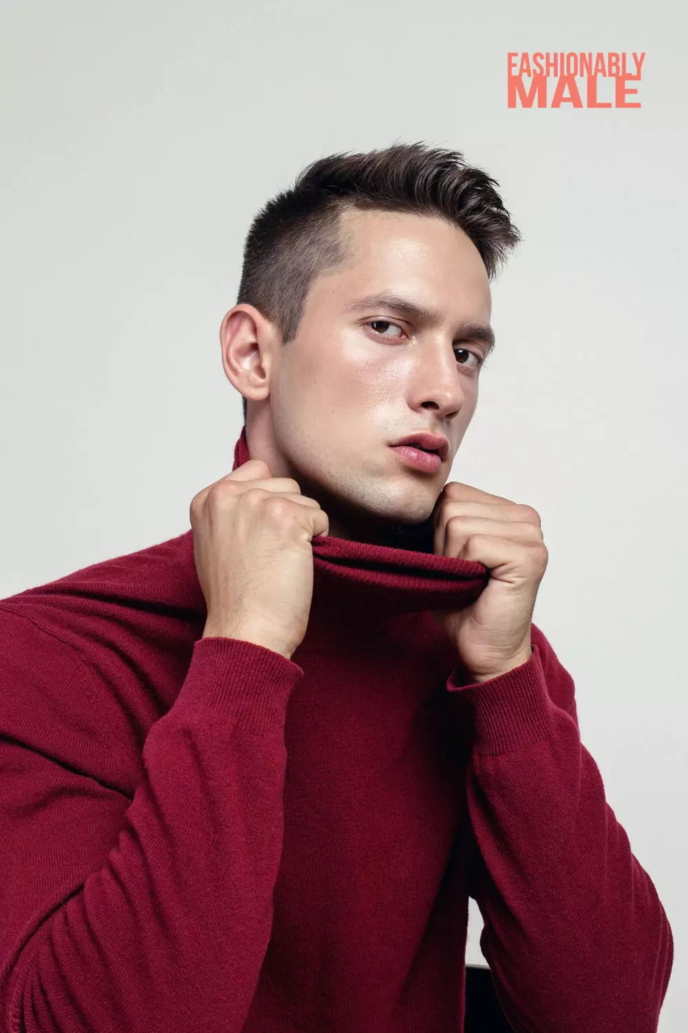 Pavel Raise oleh Victor Lluncor untuk Fashionably Male