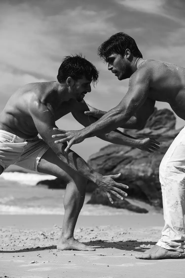 Nampilkeun némbak anyar Fotografer Brasil Jeff Segenreich sareng modél seksi Bruno Oliveira sareng Matheus Rodrigues. Sumuhun! #HappyHumpDay