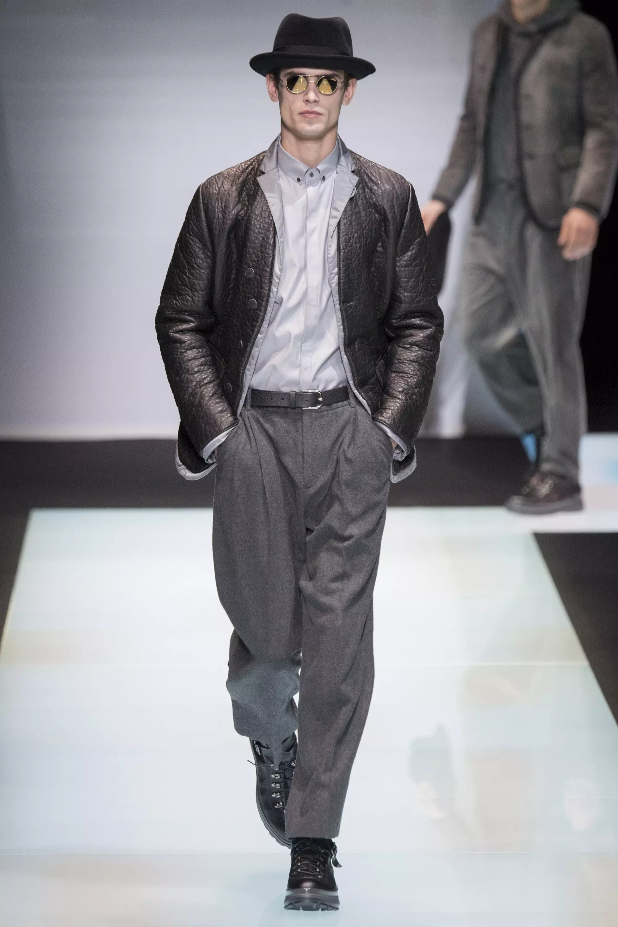 Giorgio Armani FW 16 מילאַן (10)