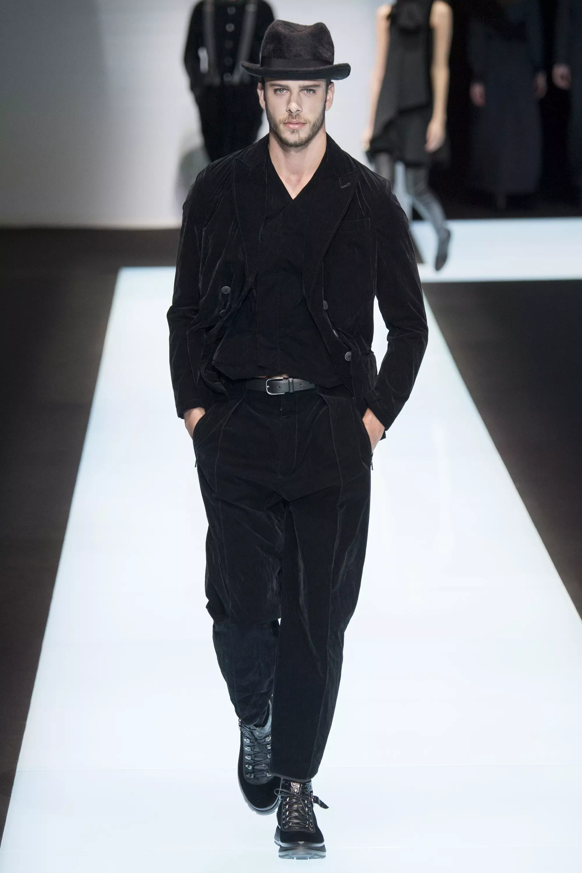 Giorgio Armani FW 16 Milano (51)