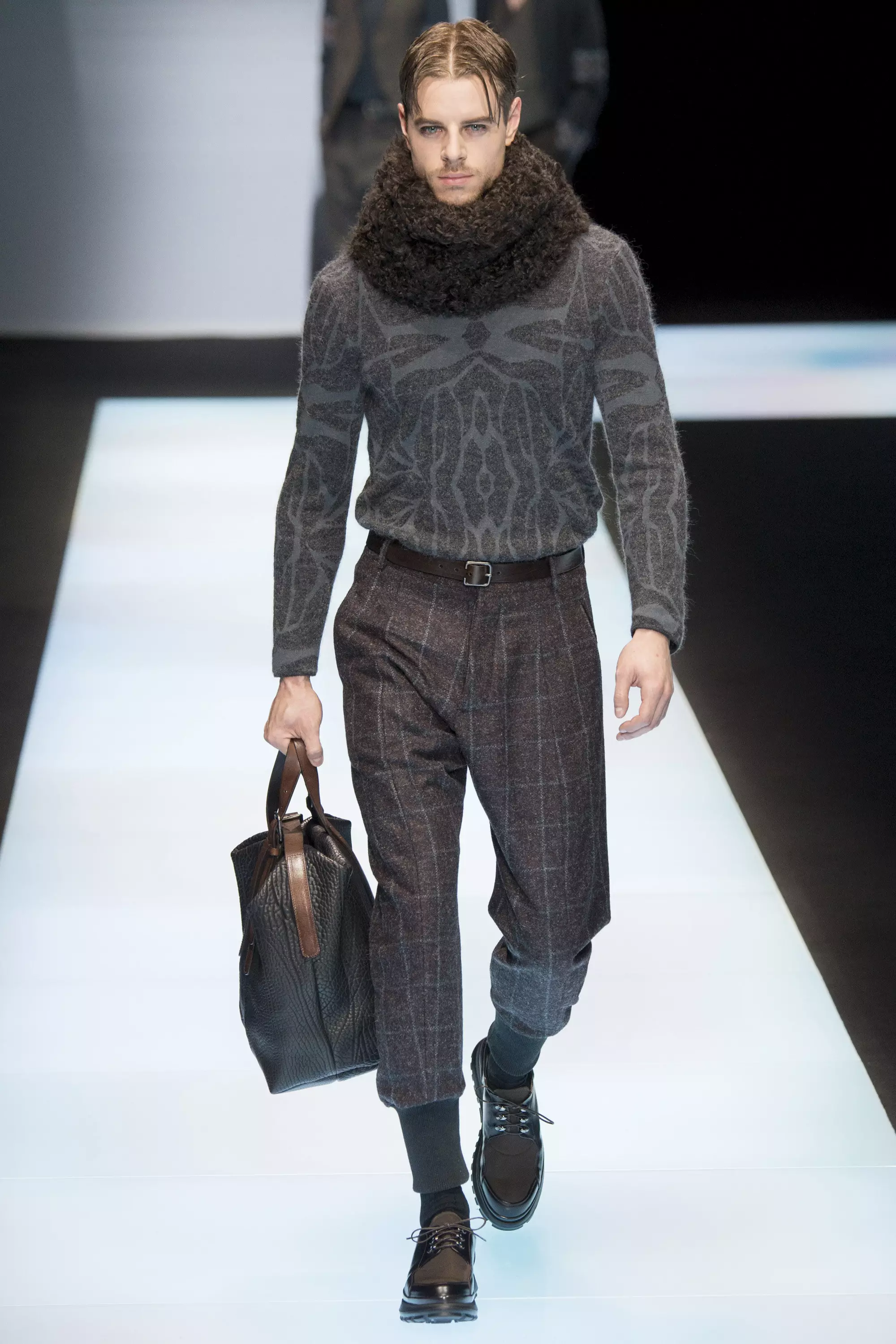 Giorgio Armani FW 16 Milan (21)