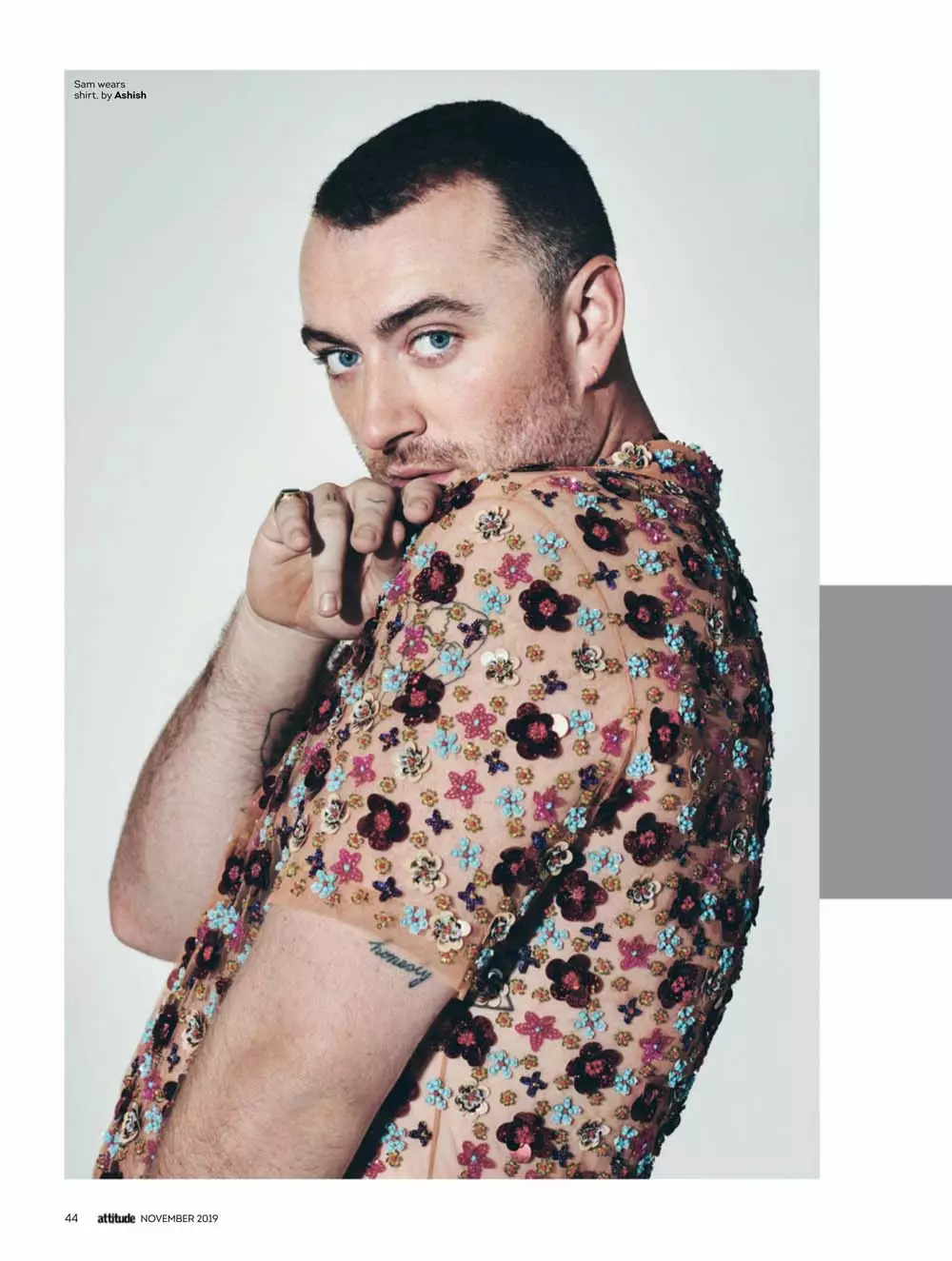 Muka depan Sam Smith untuk Majalah Sikap