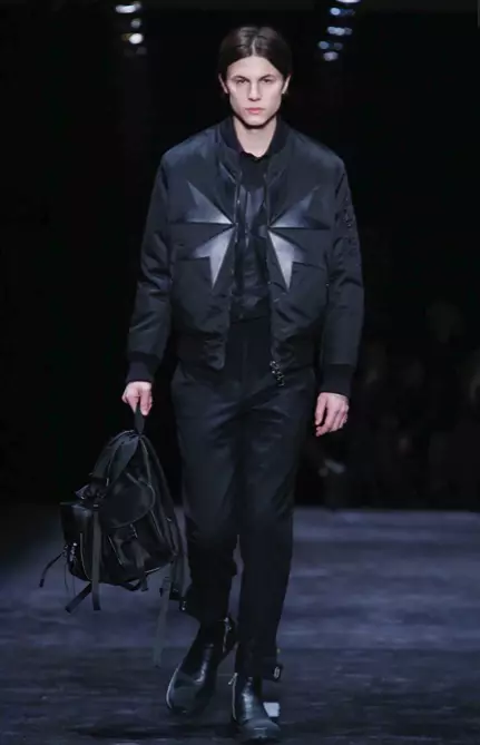 NEIL BARRETT MENSWEAR AŬTUNO VINTRO 2018 MILANO11